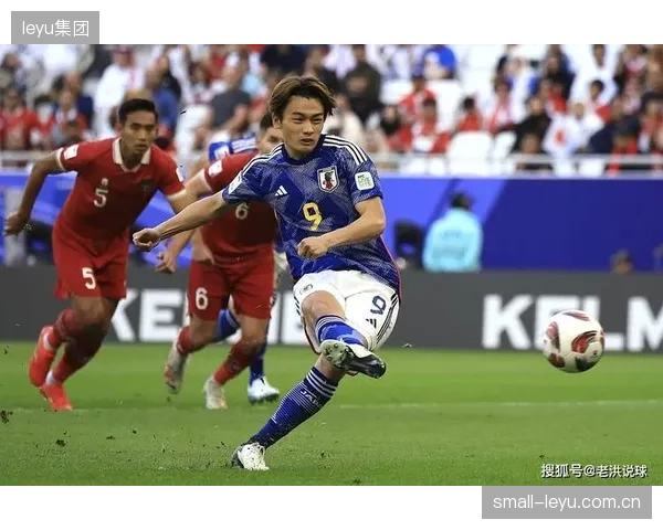 日本队防线将面临高空球严峻考验，限制荷兰队头球优势成为森保一首战关键。